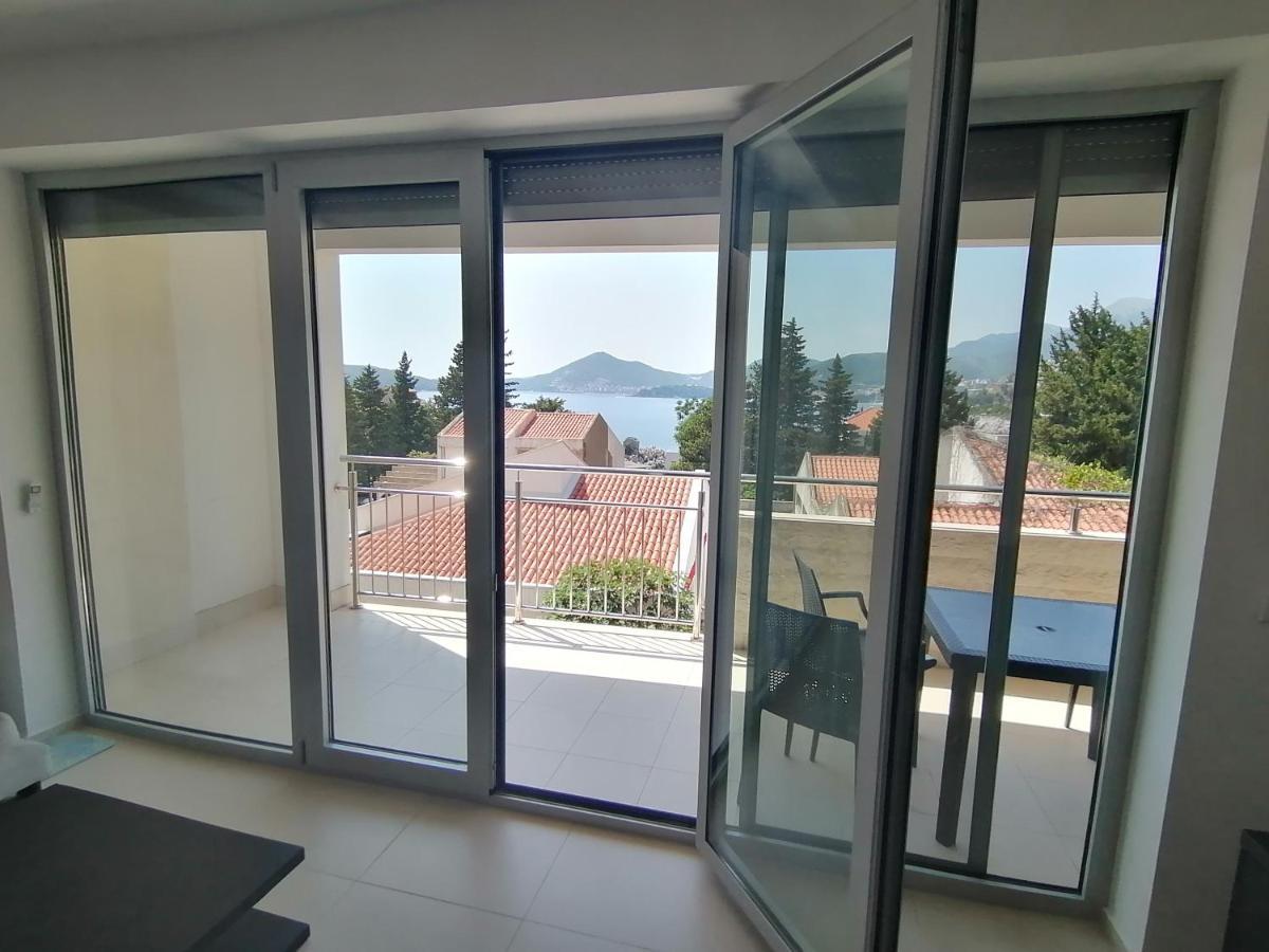 Apartman Sara Przno  Luaran gambar
